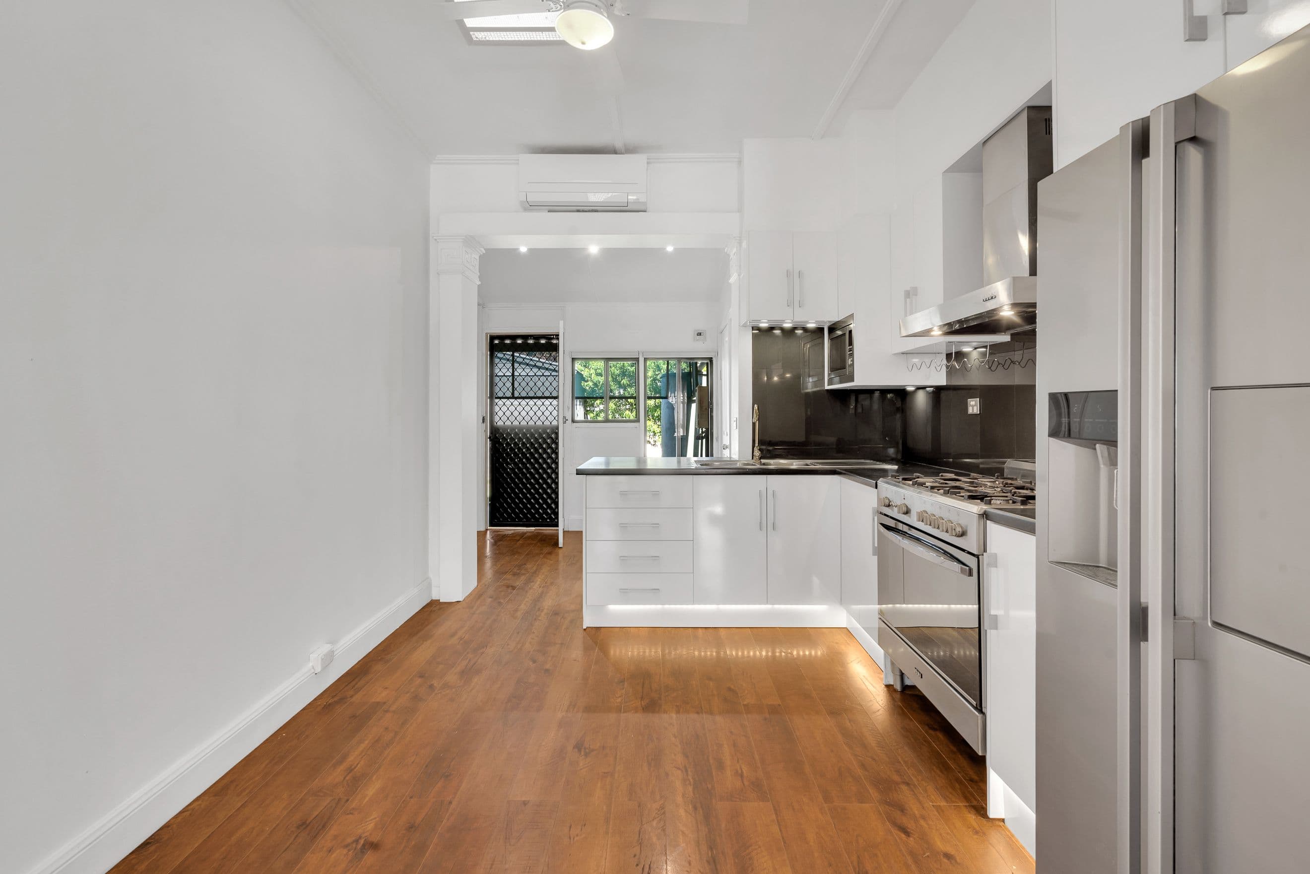 11 Miranda Avenue, Kilburn SA 5084, Kilburn - Thumbnail 5