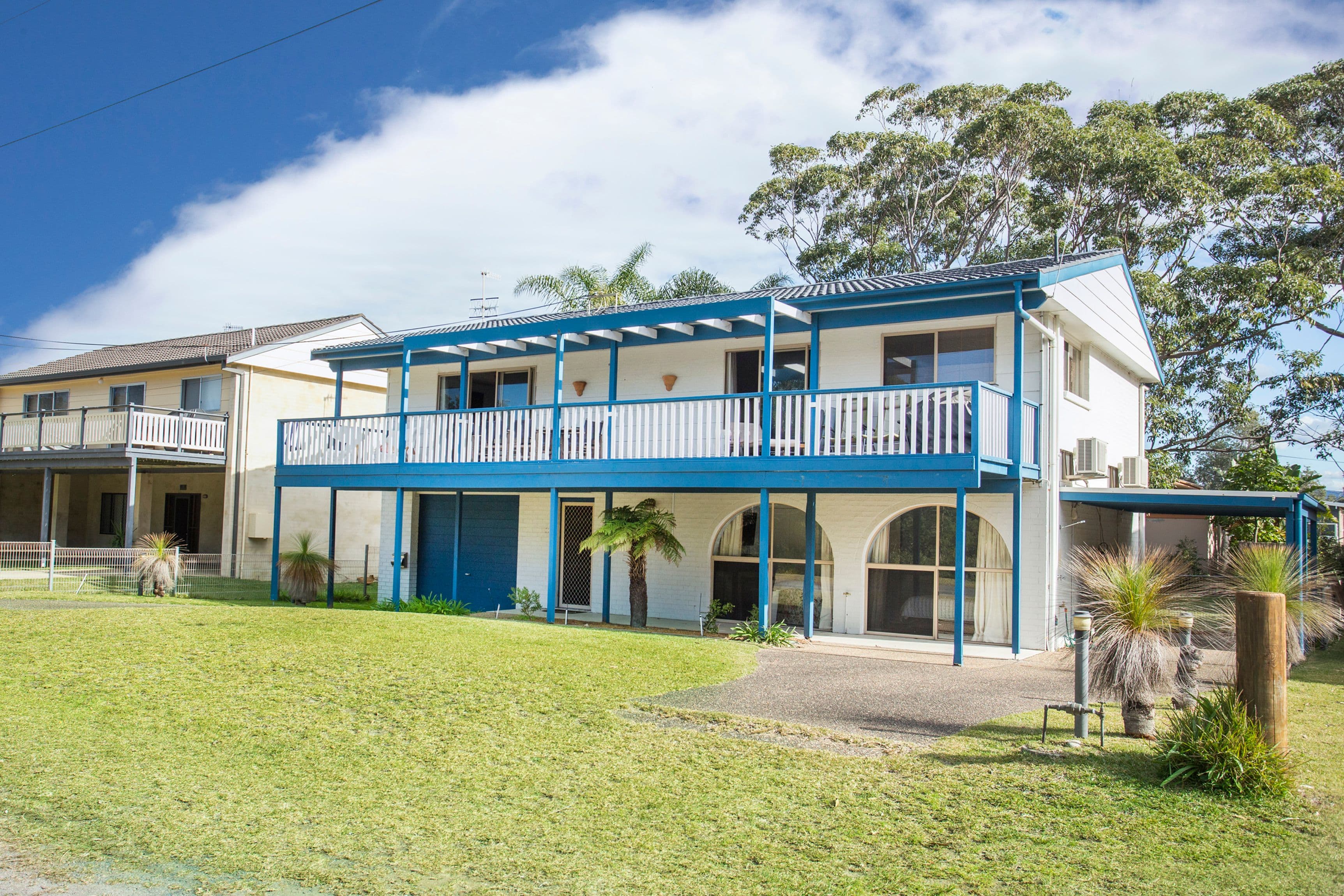 155 Matron Porter Drive, Narrawallee - Thumbnail 2