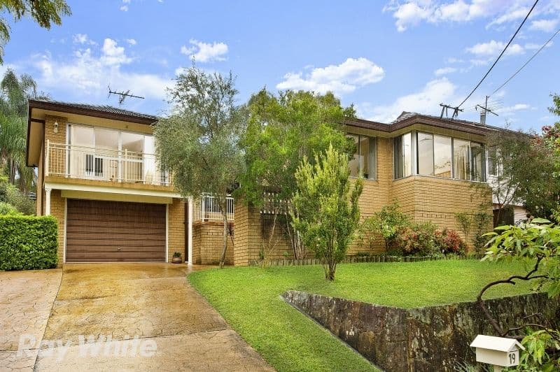19 Nobel Place, Winston Hills - Image 1