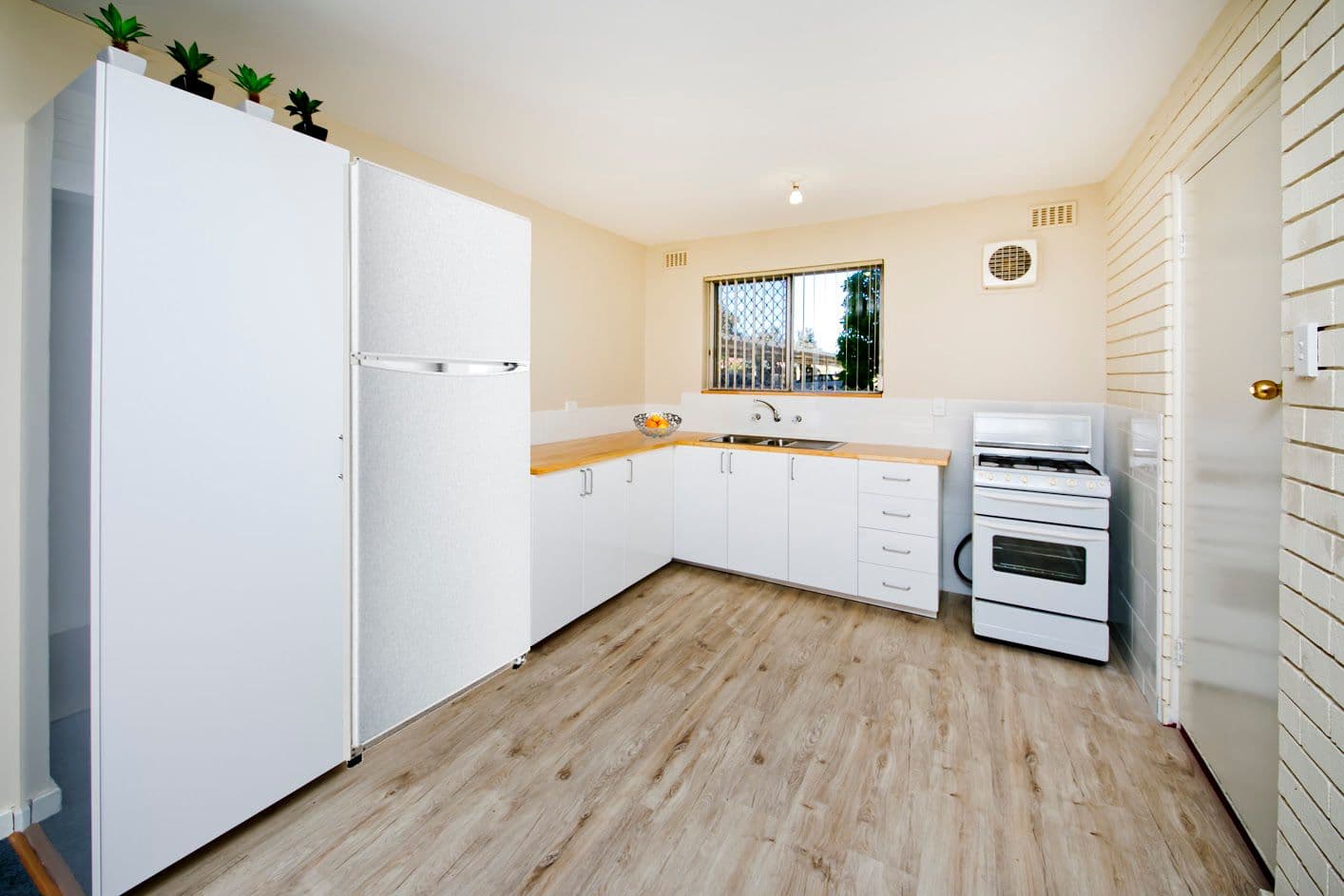 171 Hector Street, Osborne Park WA 6017, Osborne Park - Thumbnail 2