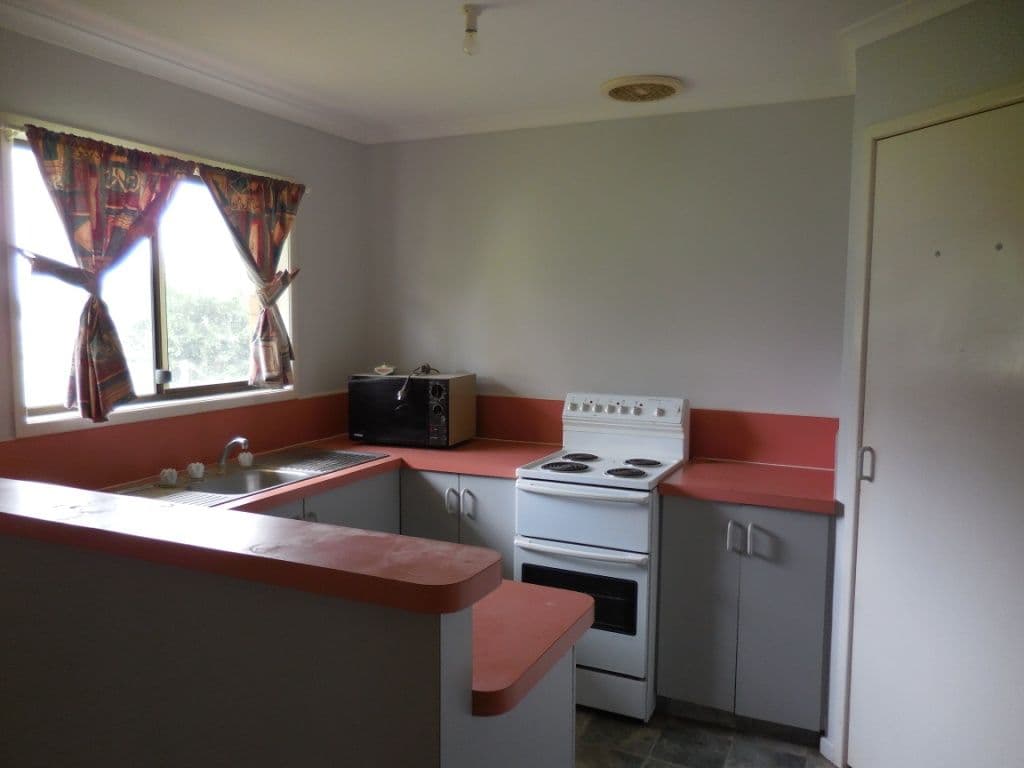 359 Haly, Kingaroy QLD 4610, Kingaroy - Thumbnail 2