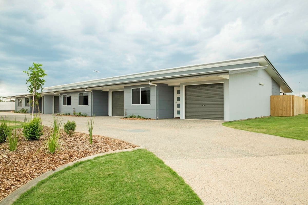 21 Rivergum Drive, Emerald QLD 4720, Emerald - Thumbnail 2