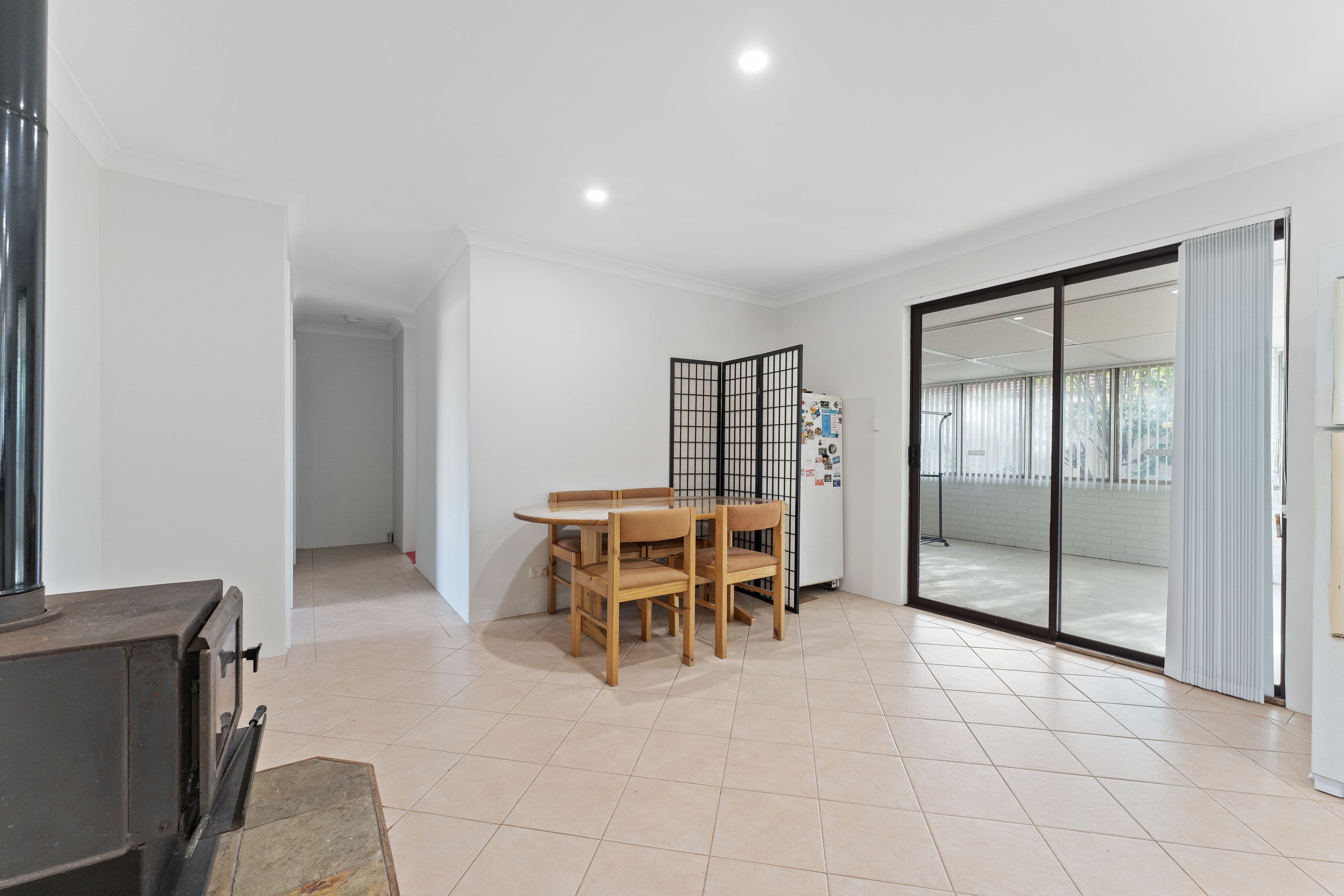 1 Raeside Crescent, Cooloongup WA 6168, Cooloongup - Thumbnail 7