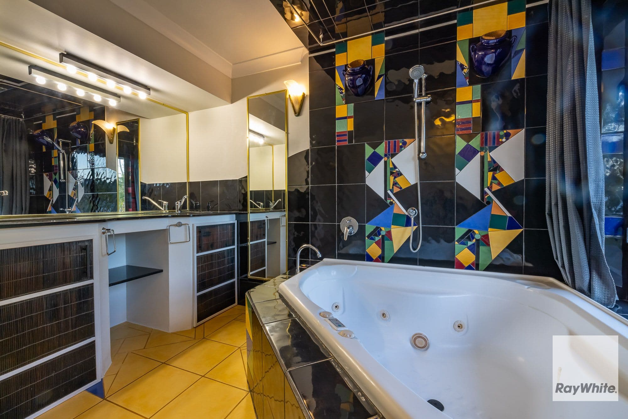 11 Phillip Street, Redland Bay QLD 4165, Redland Bay - Thumbnail 6
