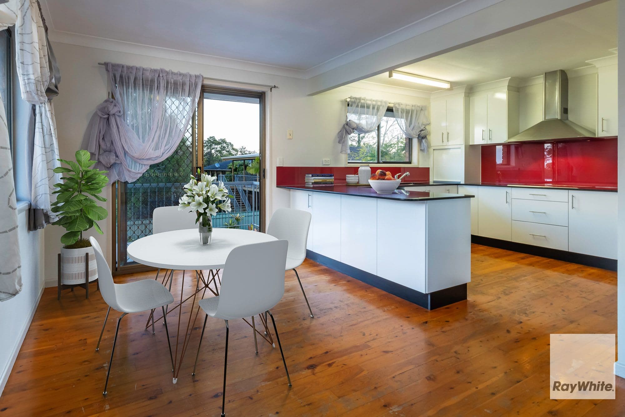 11 Phillip Street, Redland Bay QLD 4165, Redland Bay - Thumbnail 7