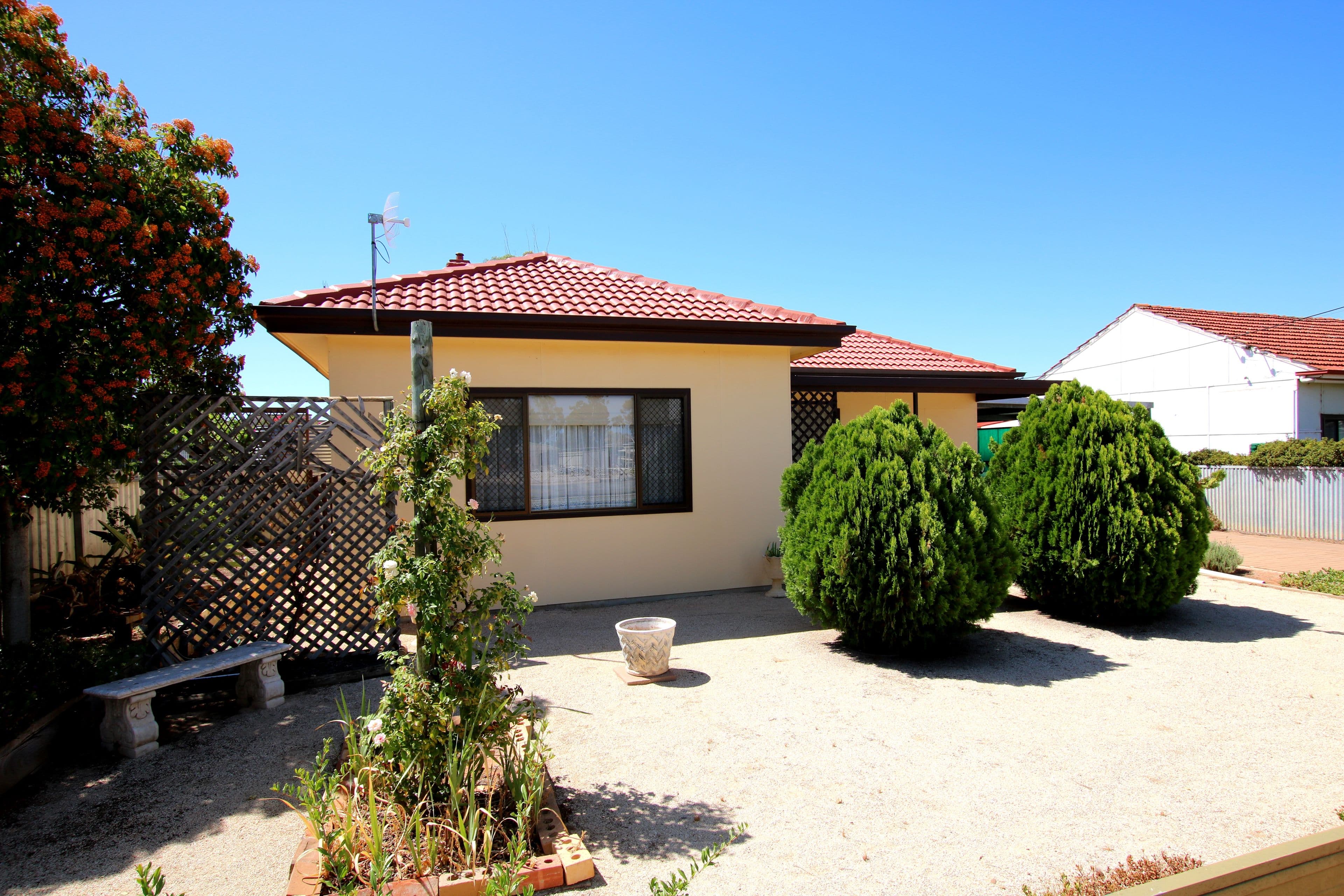 6 Dickerson Street, Barmera SA 5345, Barmera - Thumbnail 2