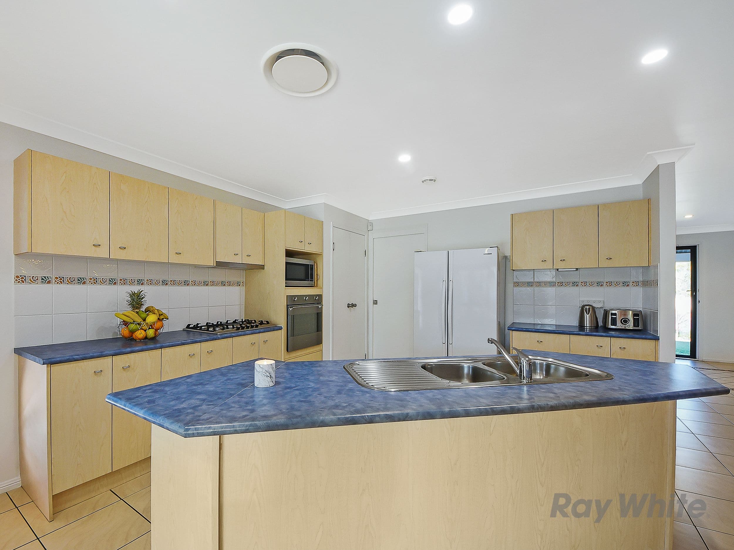 10 Baronnet Street, Bracken Ridge QLD 4017, Bracken Ridge - Thumbnail 5