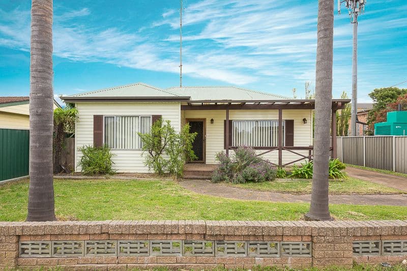 2 Brian Avenue, Warilla NSW 2528, Warilla - Thumbnail 2