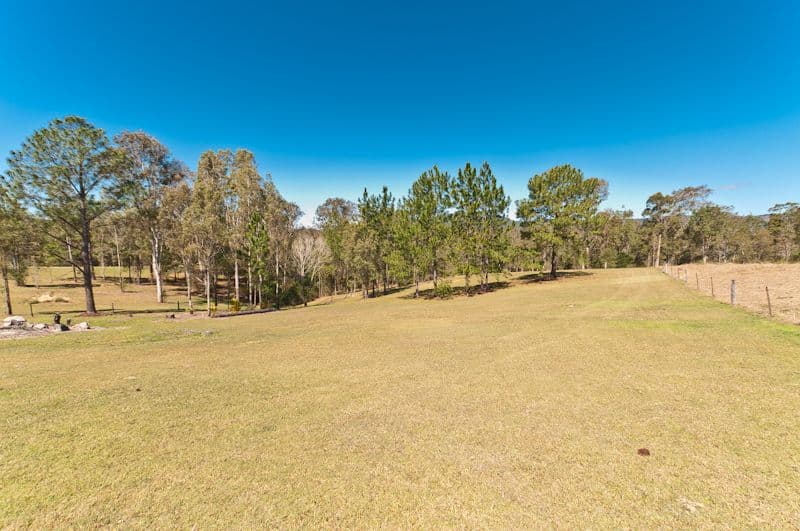 213 Gibbons Road, SAMFORD QLD 4520, Samford Valley - Thumbnail 3