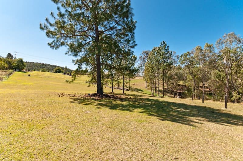 213 Gibbons Road, SAMFORD QLD 4520, Samford Valley - Thumbnail 6