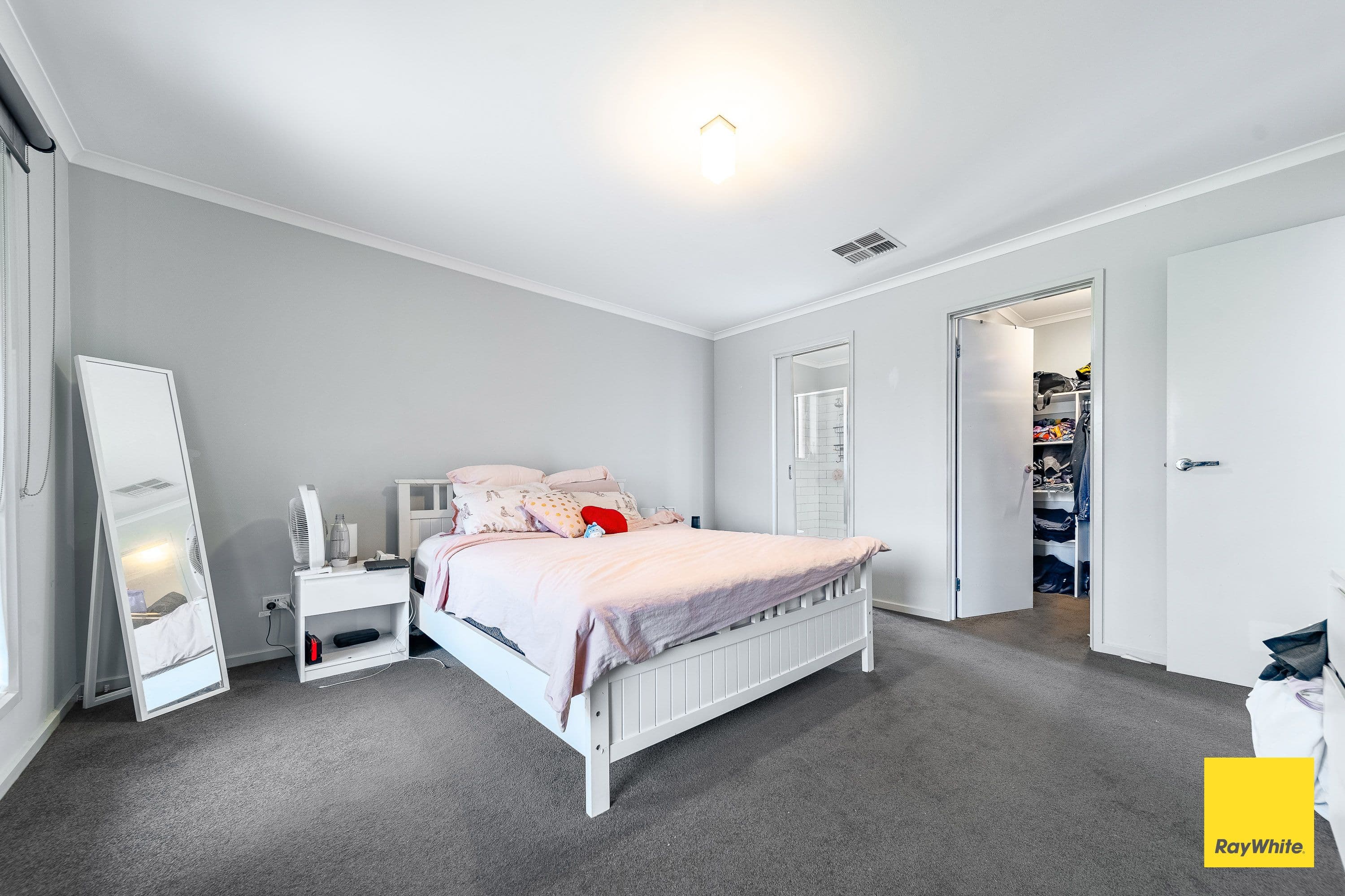 3 Kingfisher Avenue, Kangaroo Flat VIC 3555, Kangaroo Flat - Thumbnail 2