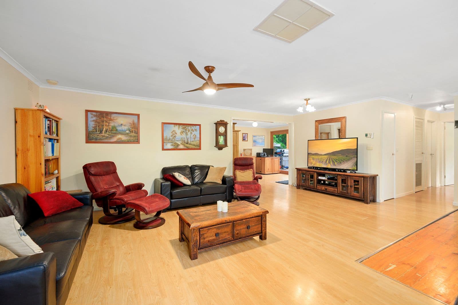 7 Weymar Crescent, Wandin North VIC 3139, Wandin North - Thumbnail 6