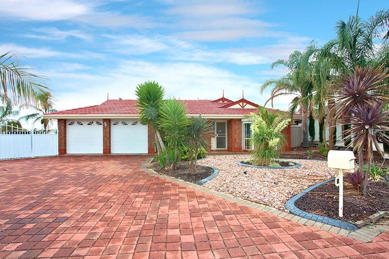 17 Magnolia Crescent, Craigmore SA 5114, Craigmore - Image 1