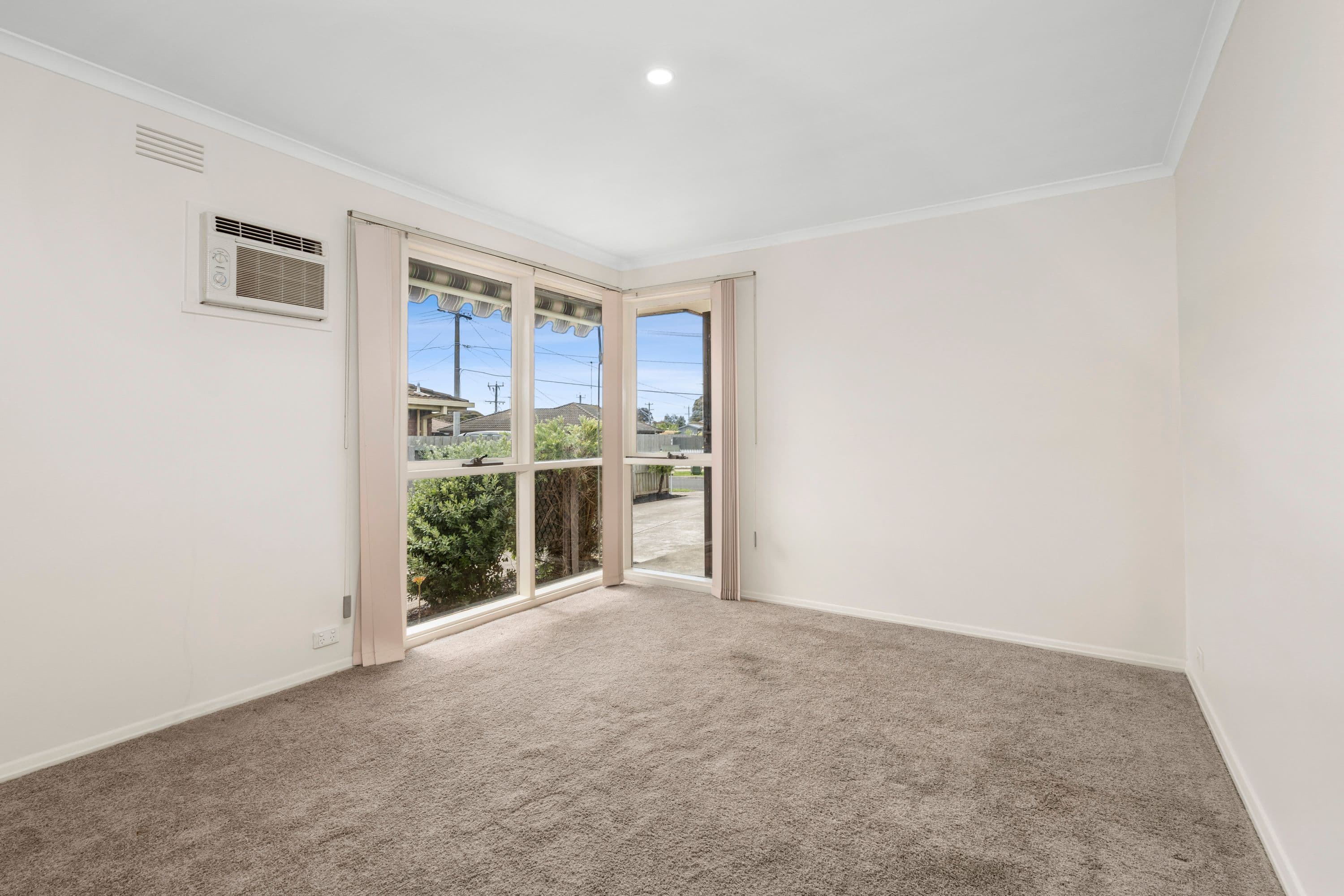 28 Merlin Crescent, Corio VIC 3214, Corio - Thumbnail 4