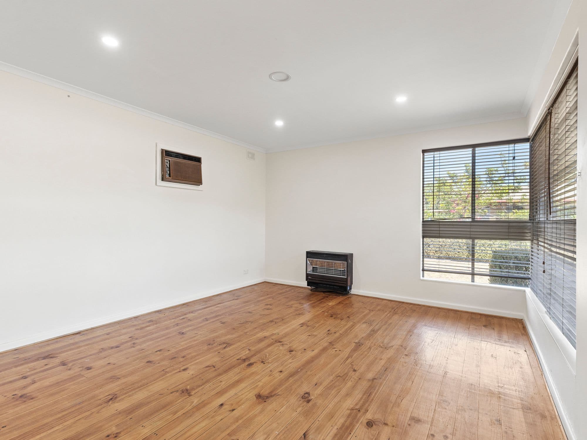 36 Powell Place, Morphett Vale SA 5162, Morphett Vale - Thumbnail 3