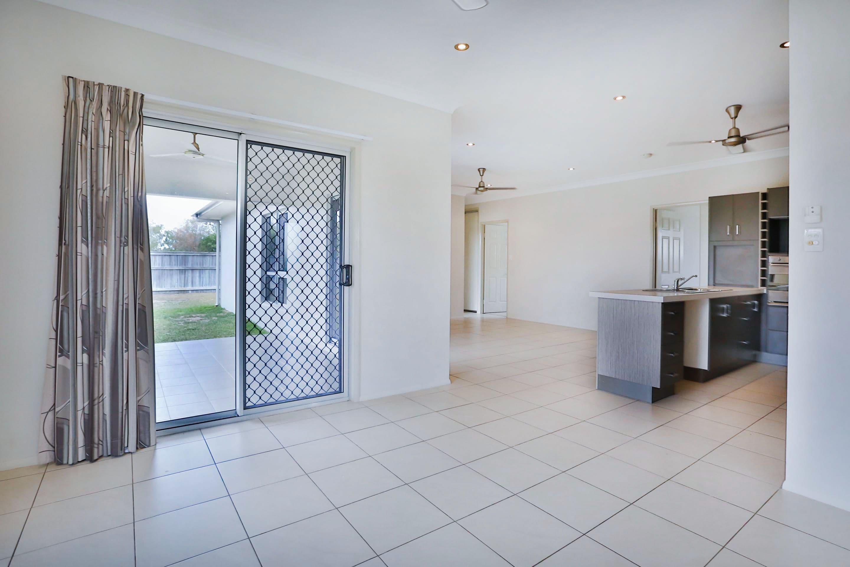 16 Friarbird Avenue, Bohle Plains QLD 4817, Bohle Plains - Thumbnail 5