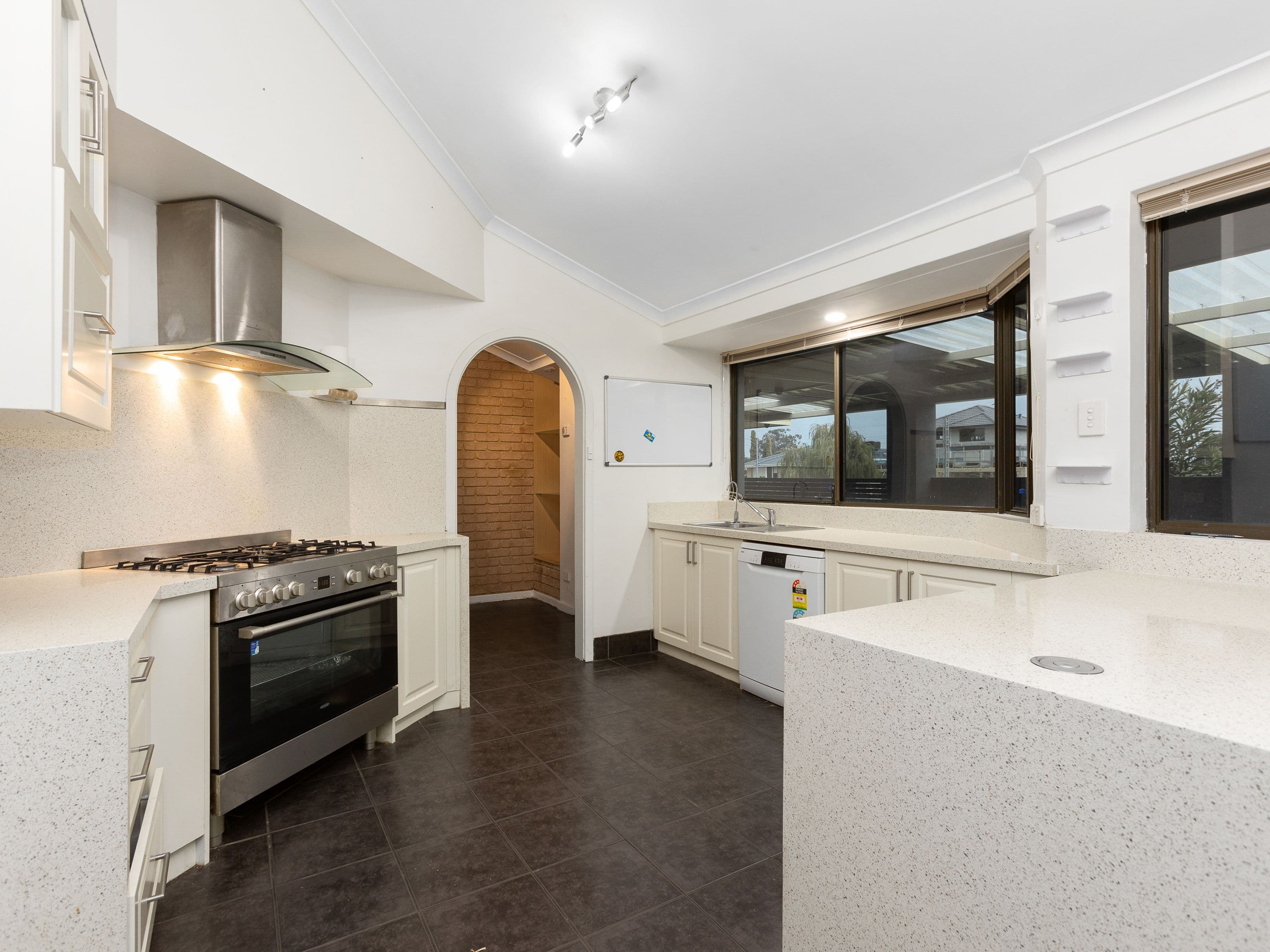 43 Clarke Street, East Cannington WA 6107, East Cannington - Thumbnail 7