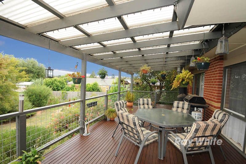 8 Jando Court, Rowville VIC 3178, Rowville - Thumbnail 2