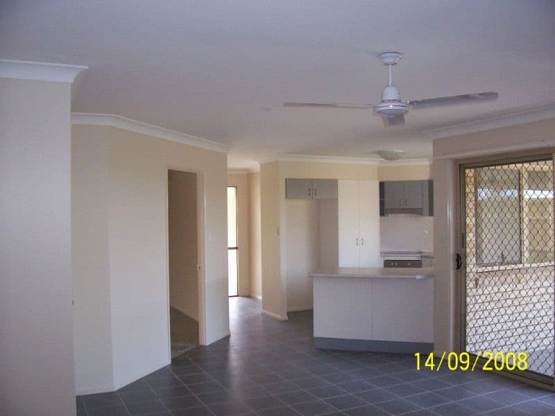 25 Kathleen Street, RICHLANDS QLD 4077, Richlands - Thumbnail 4