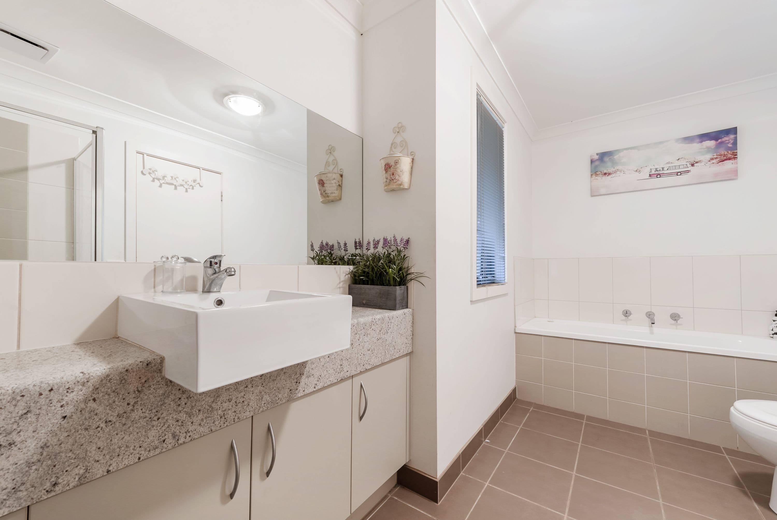 401 Hume Drive, Caroline Springs VIC 3023, Caroline Springs - Thumbnail 3