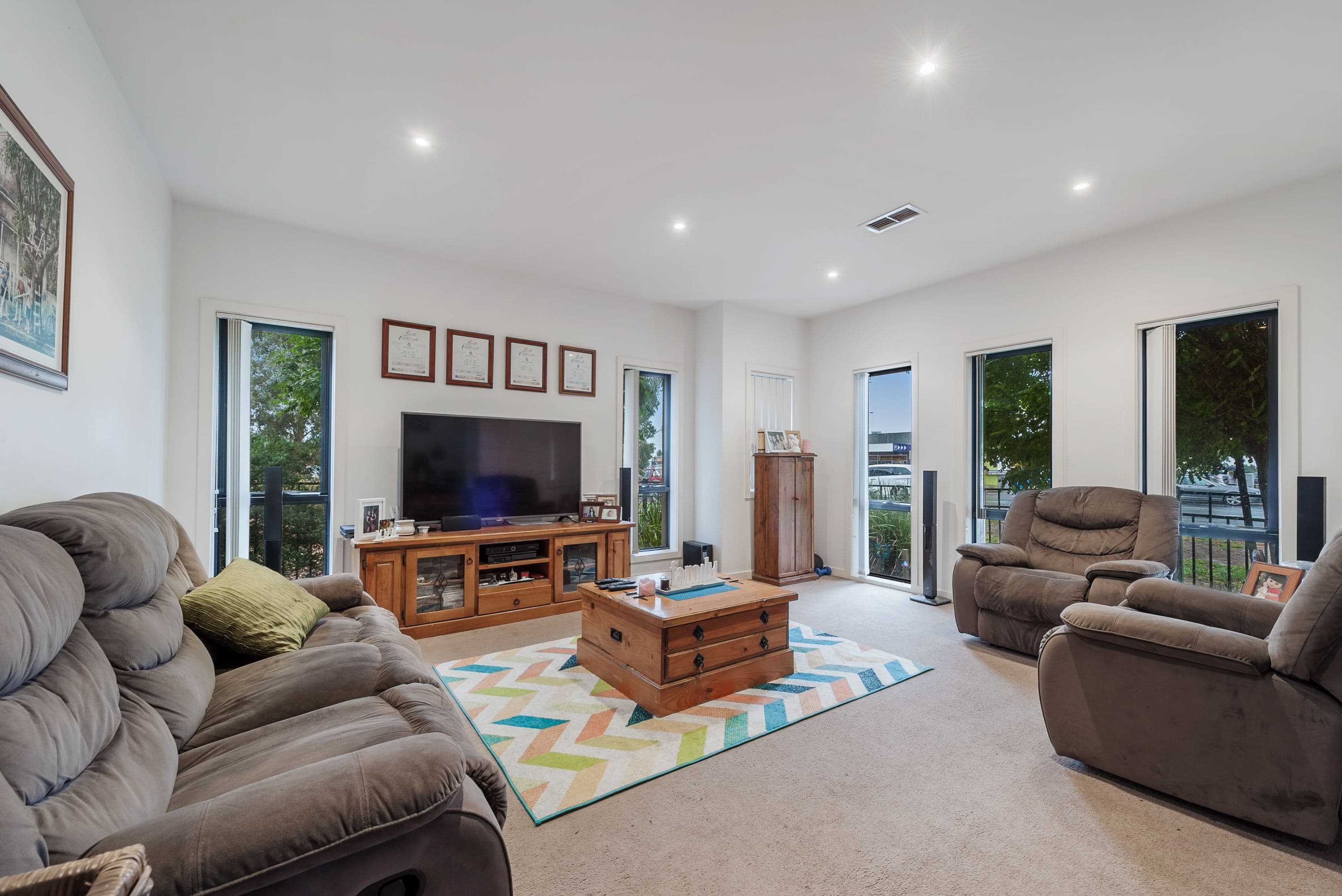 401 Hume Drive, Caroline Springs VIC 3023, Caroline Springs - Thumbnail 5