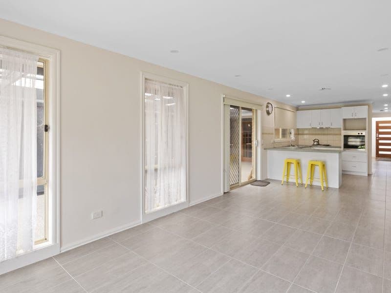 10 Sorrell Court, Altona Meadows VIC 3028, Altona Meadows - Thumbnail 5