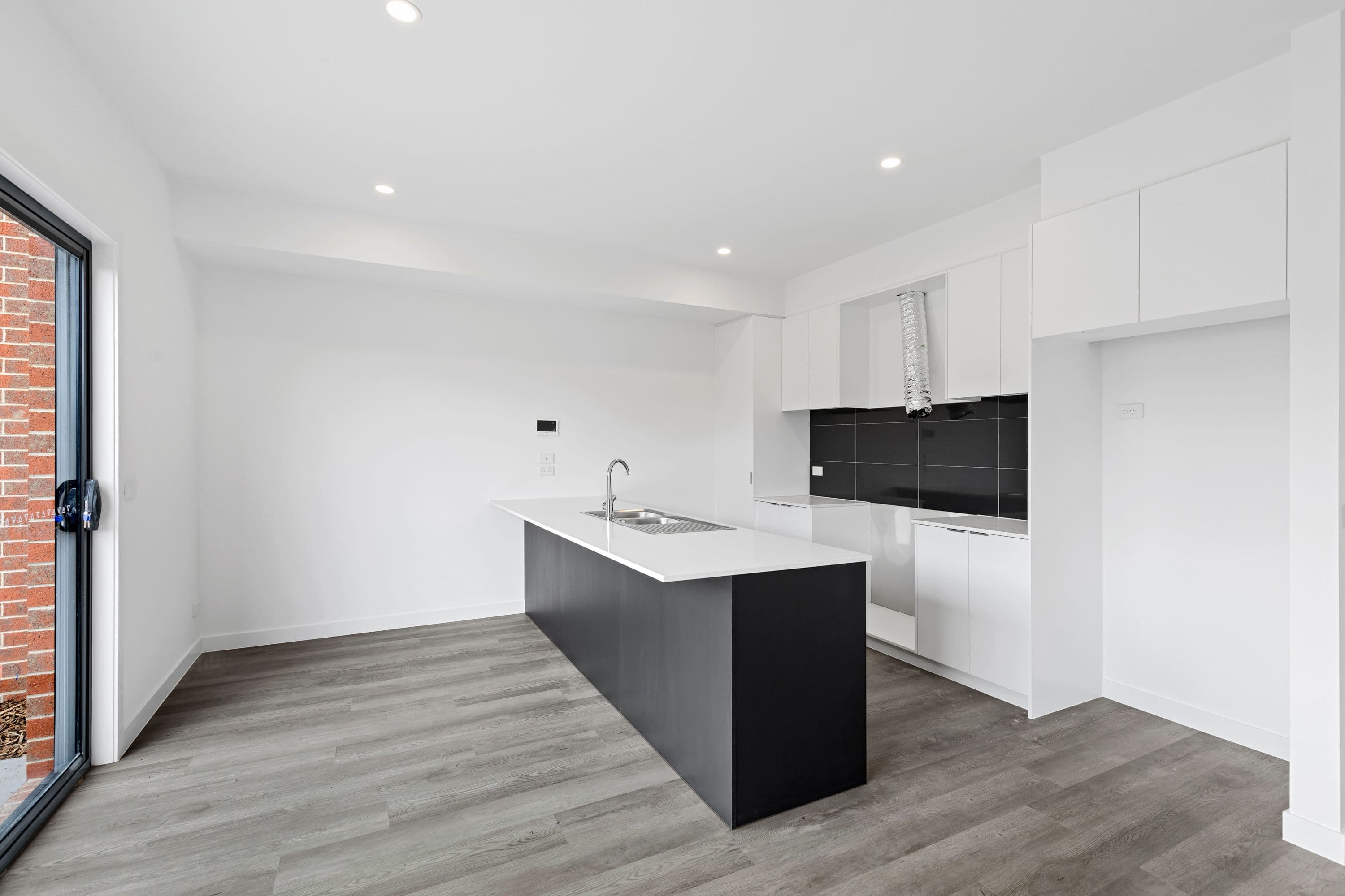 2 Laino Boulevard, Epping VIC 3076, Epping - Thumbnail 3