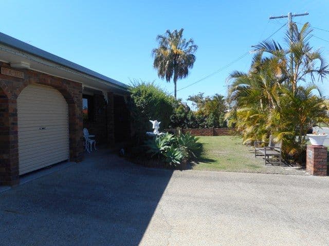 3 Marton Place, Banksia Beach QLD 4507, Banksia Beach - Thumbnail 2