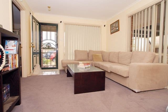 2  Boston Place, HOPPERS CROSSING VIC 3029, Hoppers Crossing - Thumbnail 2