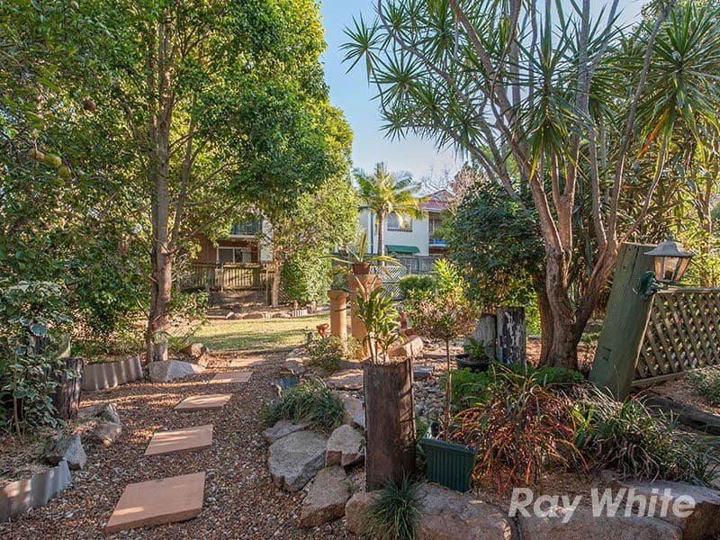 17 Bridge Street, NUNDAH QLD 4012, Nundah - Thumbnail 3