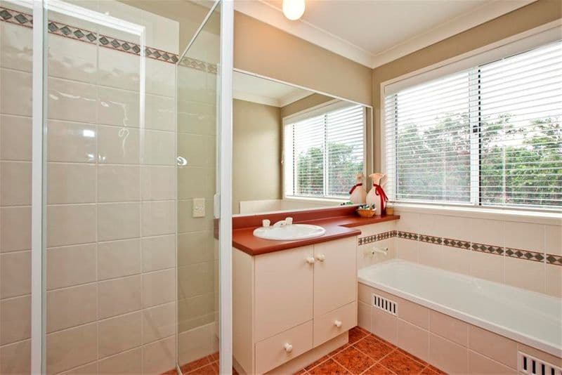 8 Tinglewood Close, TINGIRA HEIGHTS NSW 2290, Tingira Heights - Thumbnail 6