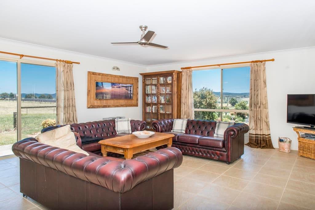 189 Bellevue Road, Tenterfield - Thumbnail 5