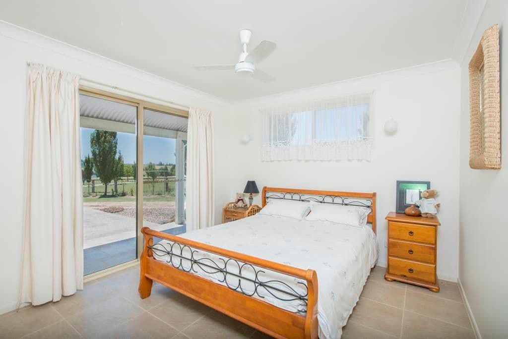 189 Bellevue Road, Tenterfield - Thumbnail 8