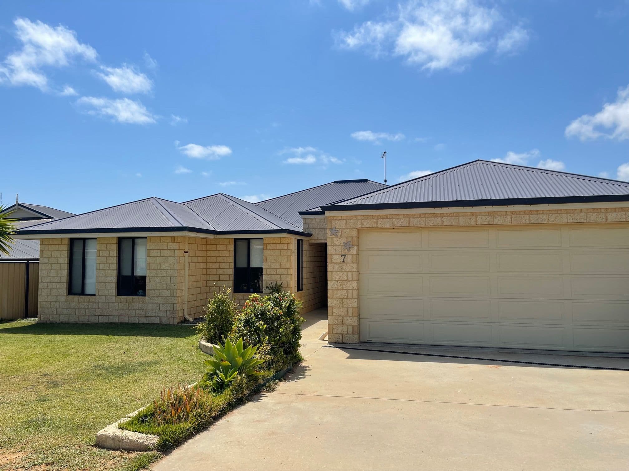 7 Linthorne Road, Port Denison WA 6525, Port Denison - Image 1