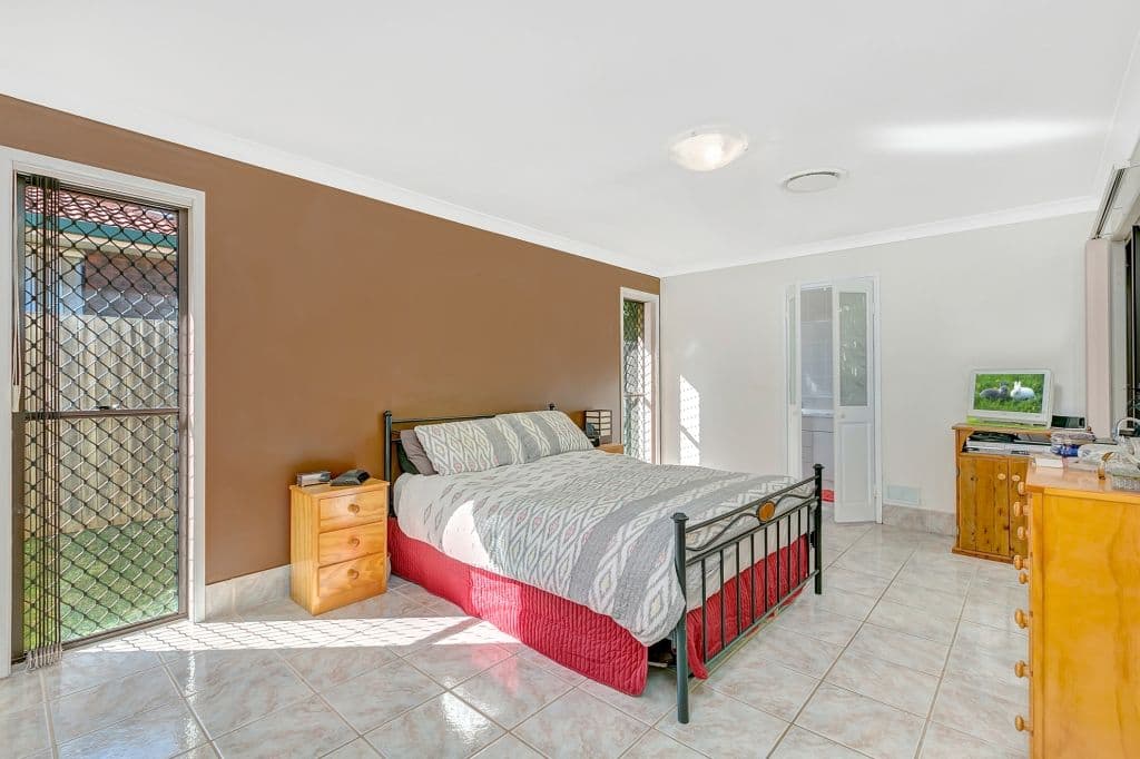 24 Wallaroo Way, ASHMORE QLD 4214, Ashmore - Thumbnail 7