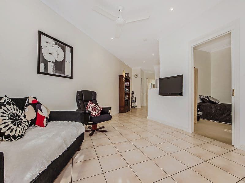 12 Vinson Drive, VARSITY LAKES QLD 4227, Varsity Lakes - Thumbnail 3
