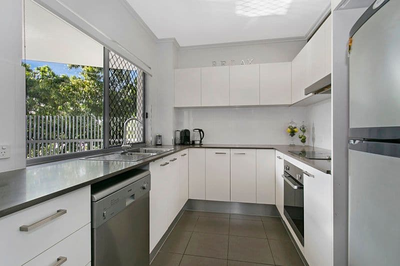 1 Dulwich Road, Yeronga QLD 4104, Yeronga - Thumbnail 4
