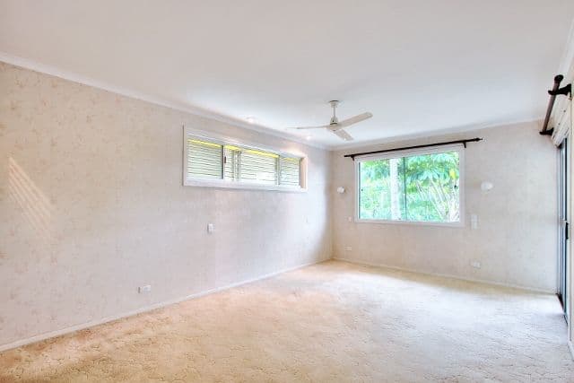 51 Binnalong Street, ROCHEDALE SOUTH QLD 4123, Rochedale South - Thumbnail 8