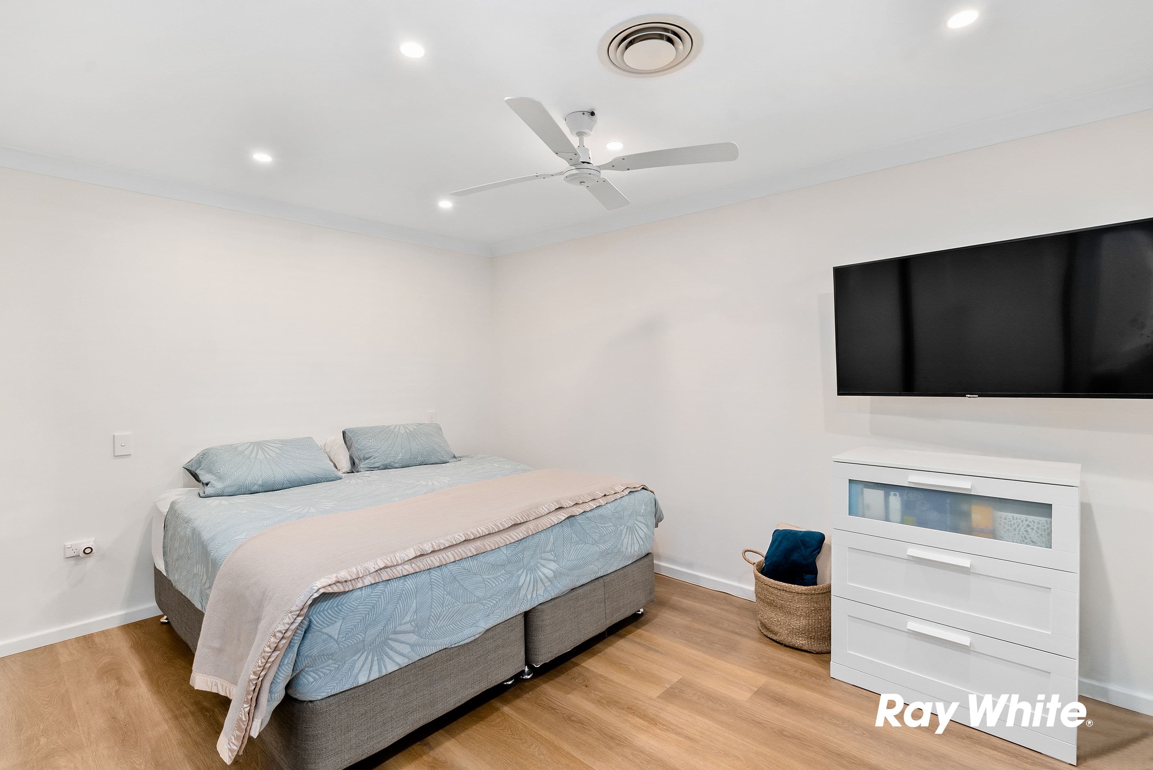 10 Tulip Place, Quakers Hill NSW 2763, Quakers Hill - Thumbnail 5