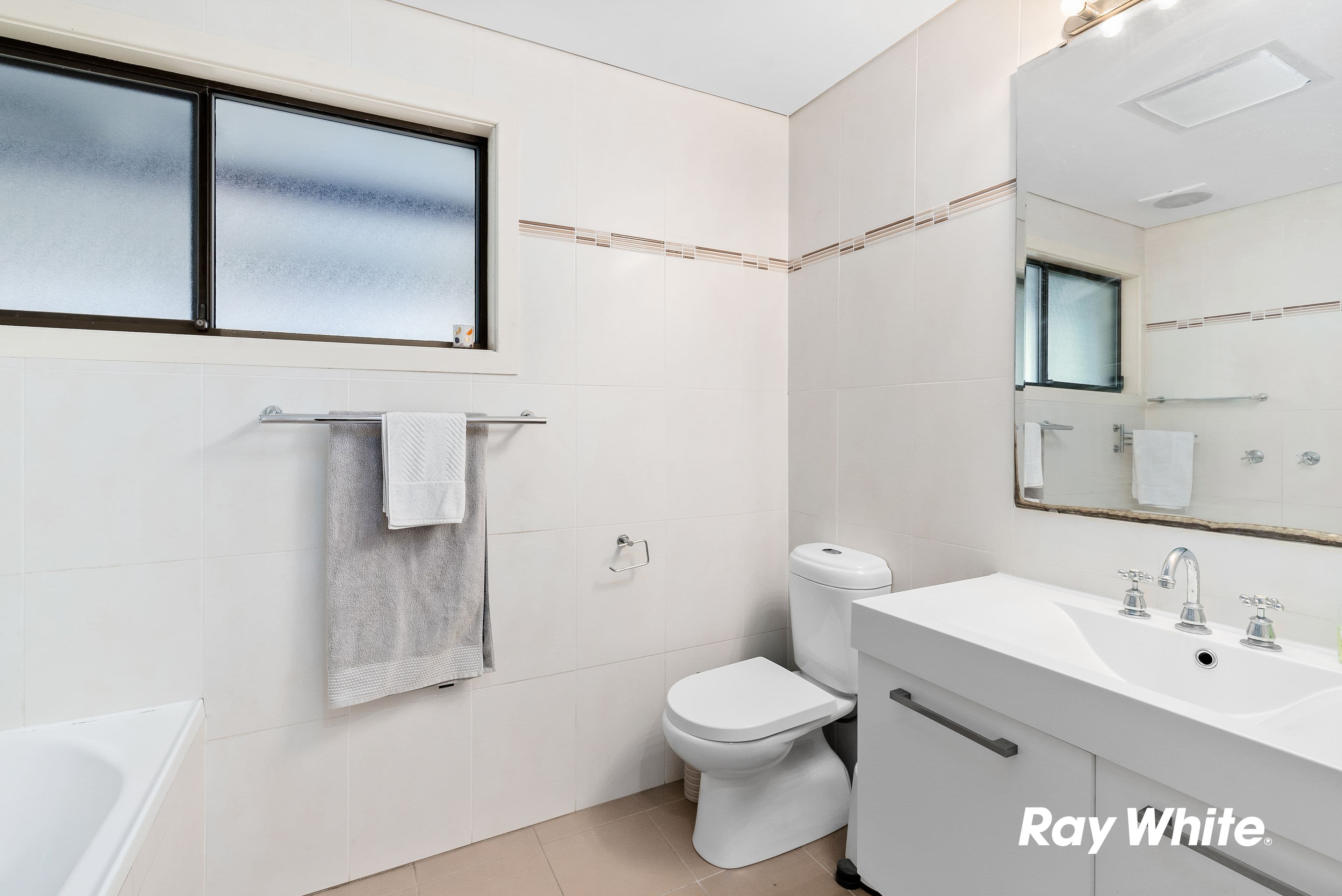 10 Tulip Place, Quakers Hill NSW 2763, Quakers Hill - Thumbnail 6