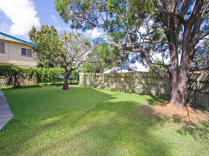 355 Seventh Avenue, Eden Park, Eden Park - Thumbnail 2