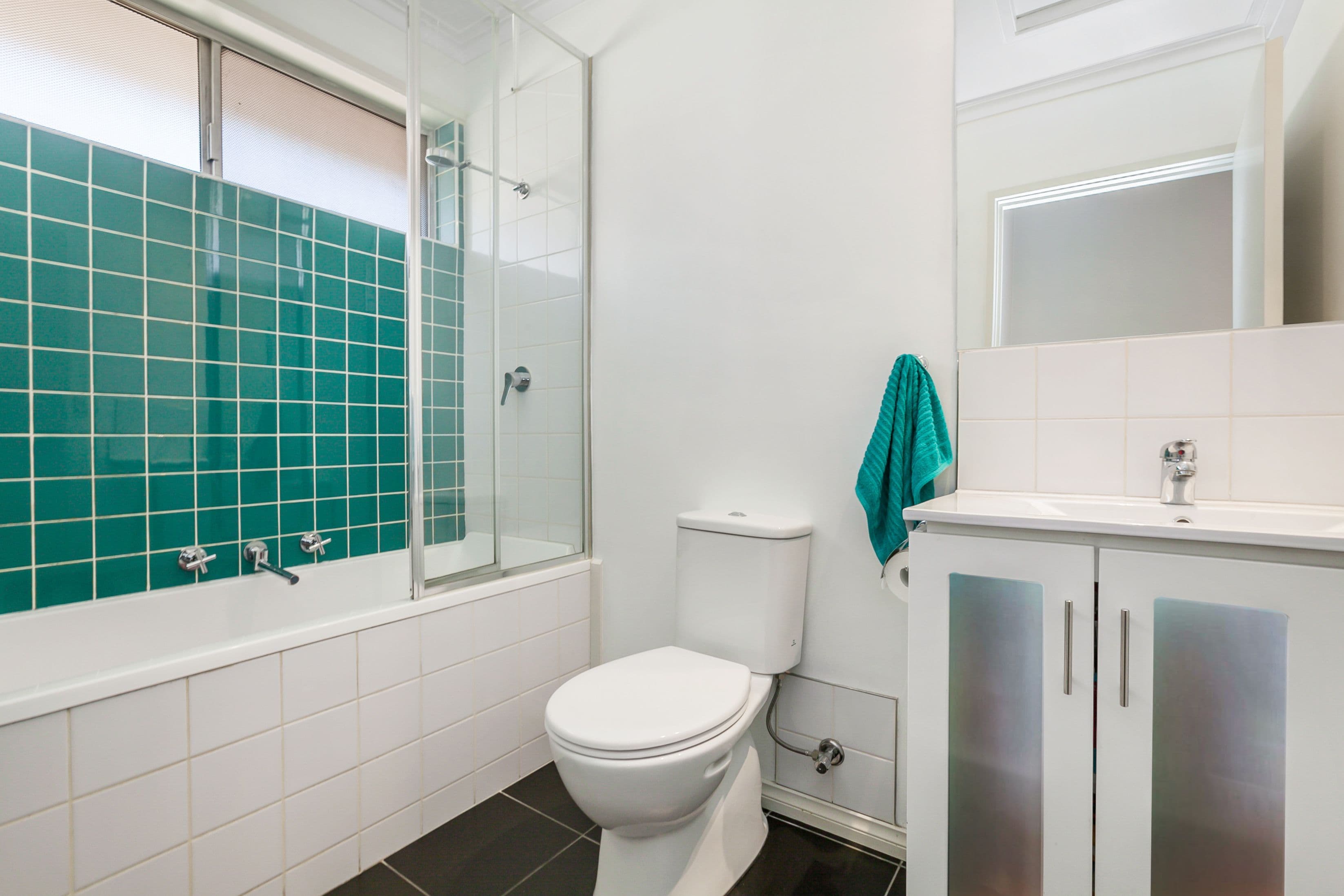 115 St Vigeons Road, Reservoir VIC 3073, Reservoir - Thumbnail 8