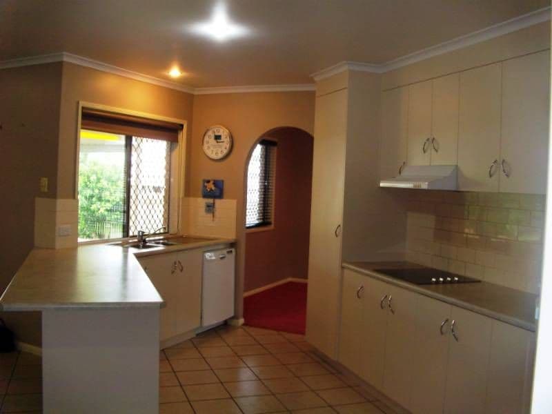 72 Broomdykes Drive, BEACONSFIELD QLD 4740, Beaconsfield - Thumbnail 2