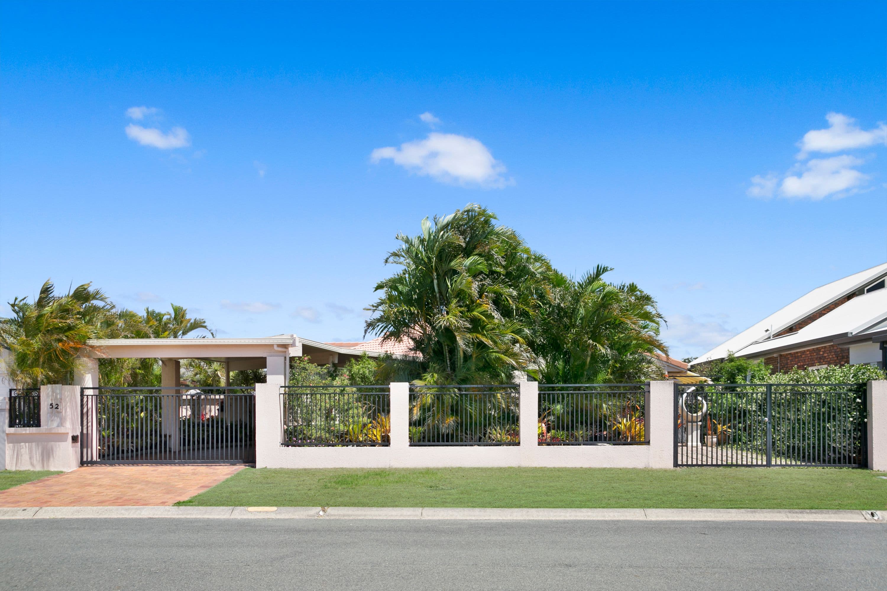 52 Sundance Way, Runaway Bay QLD 4216, Runaway Bay - Thumbnail 2