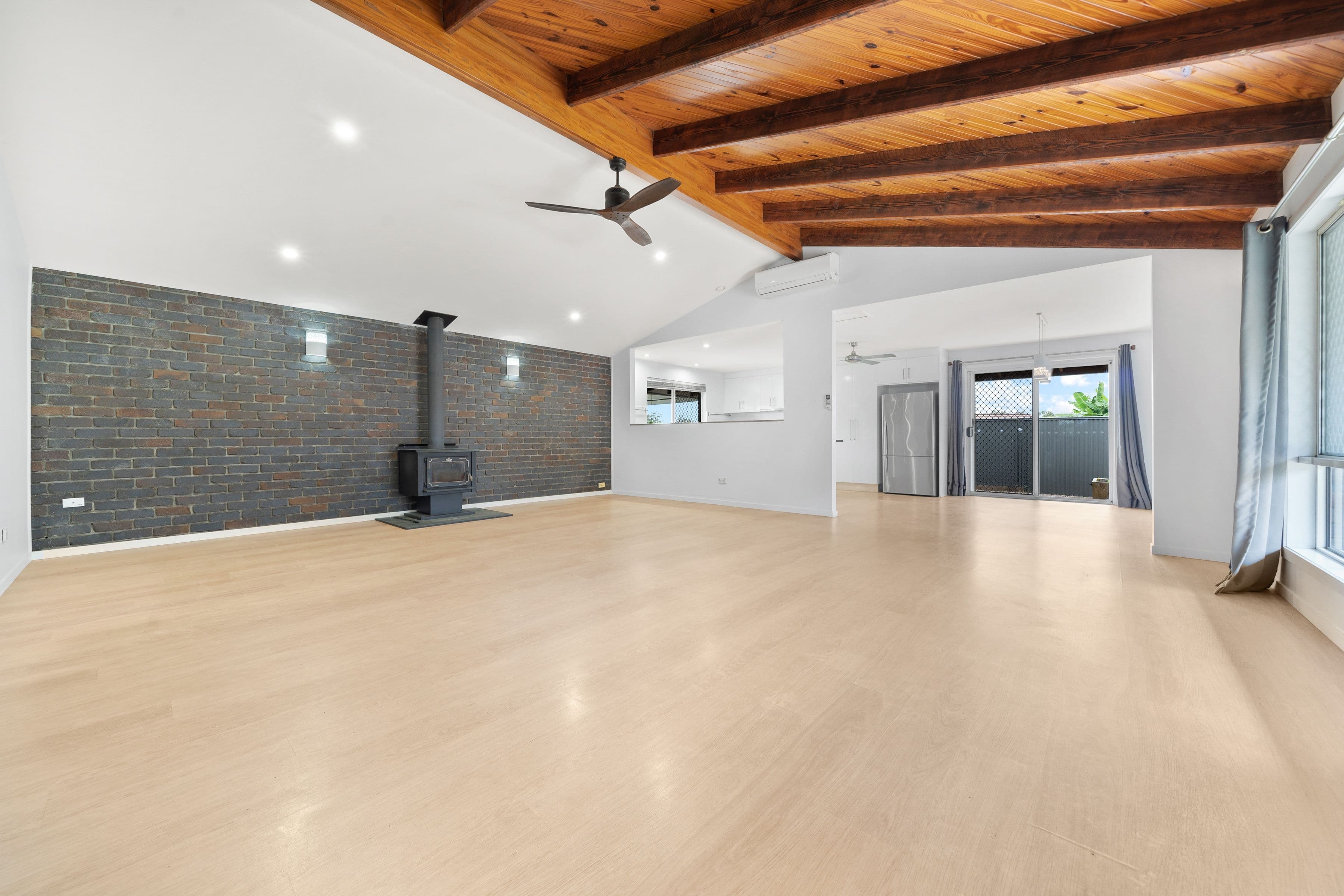 21 Jobson Place, Crestmead QLD 4132, Crestmead - Thumbnail 2