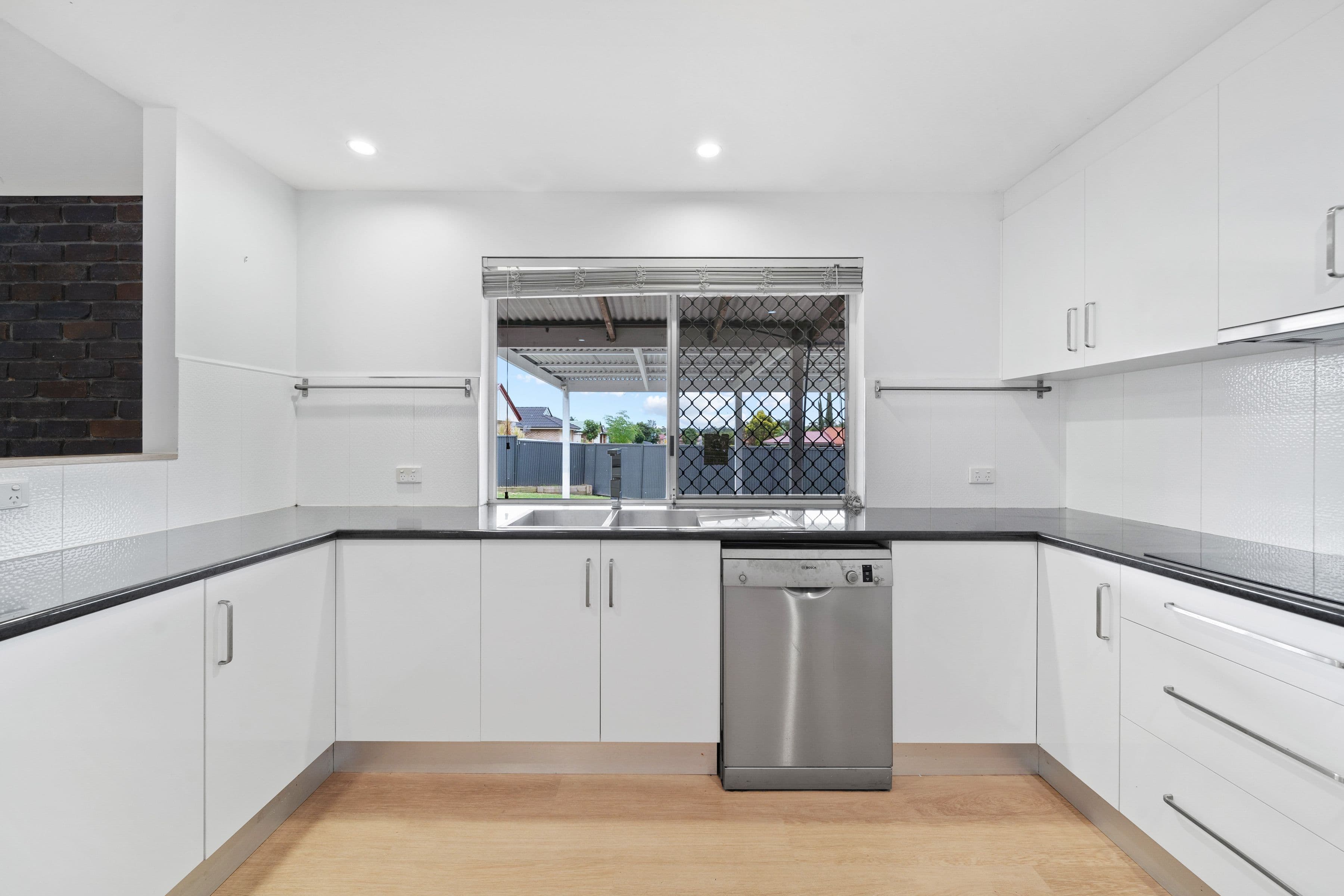 21 Jobson Place, Crestmead QLD 4132, Crestmead - Thumbnail 5