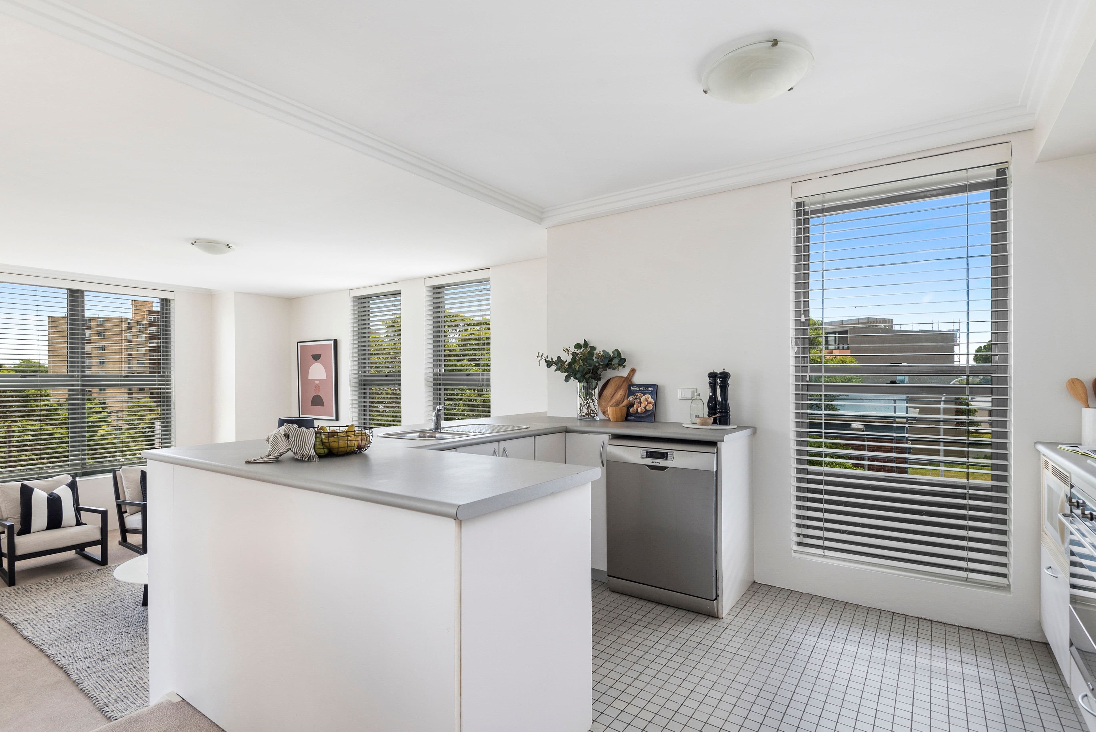 2 Macpherson Street, Cremorne NSW 2090, Cremorne - Thumbnail 2