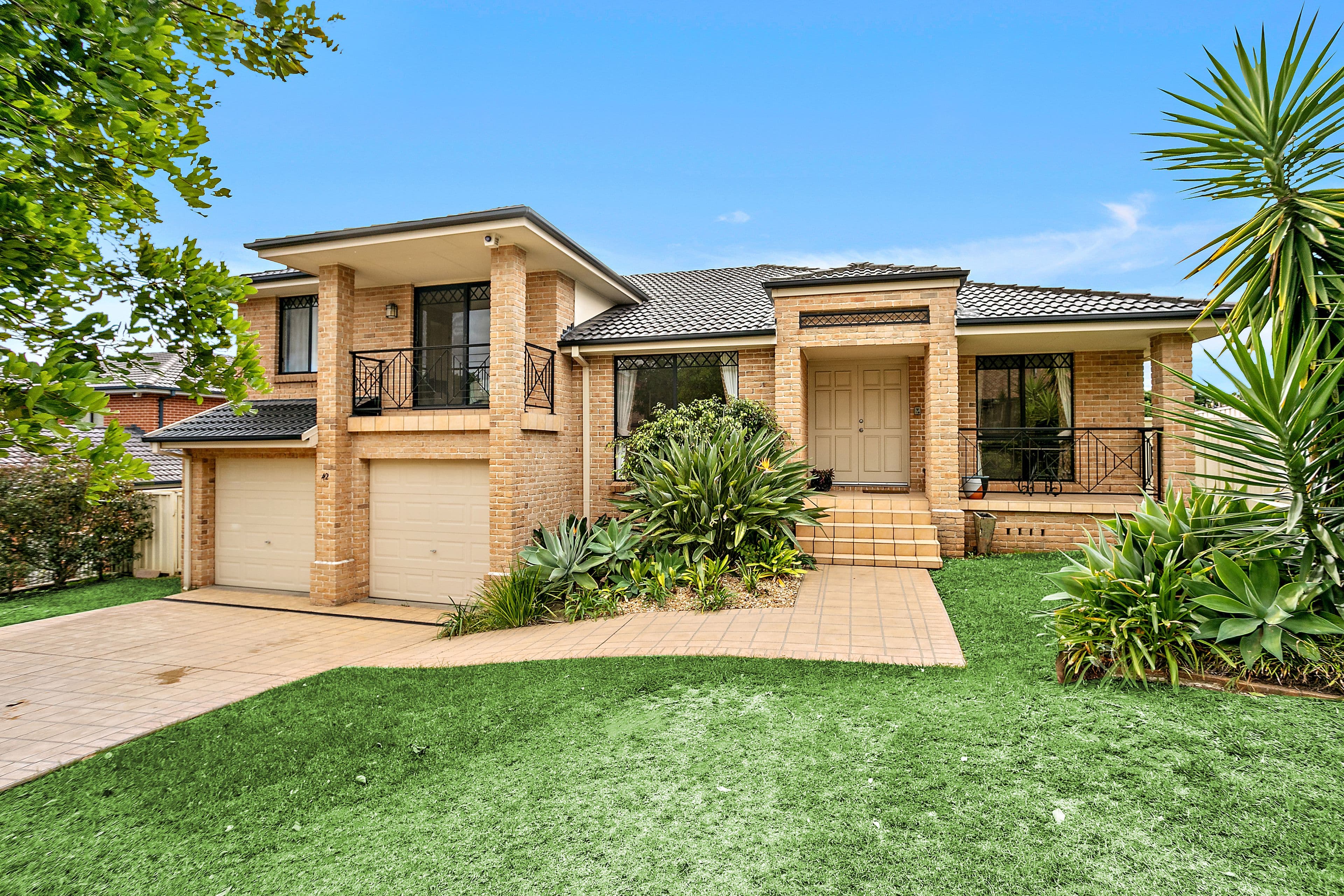 42 Eucumbene Avenue, Flinders - Image 1