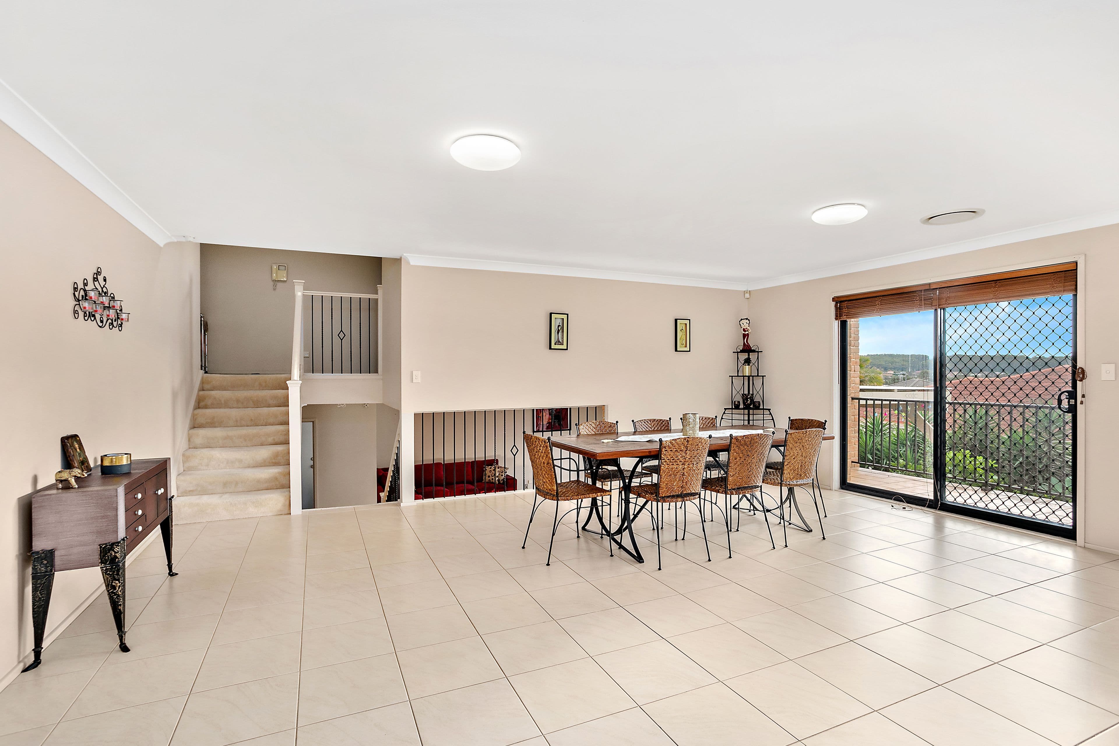 42 Eucumbene Avenue, Flinders - Thumbnail 3