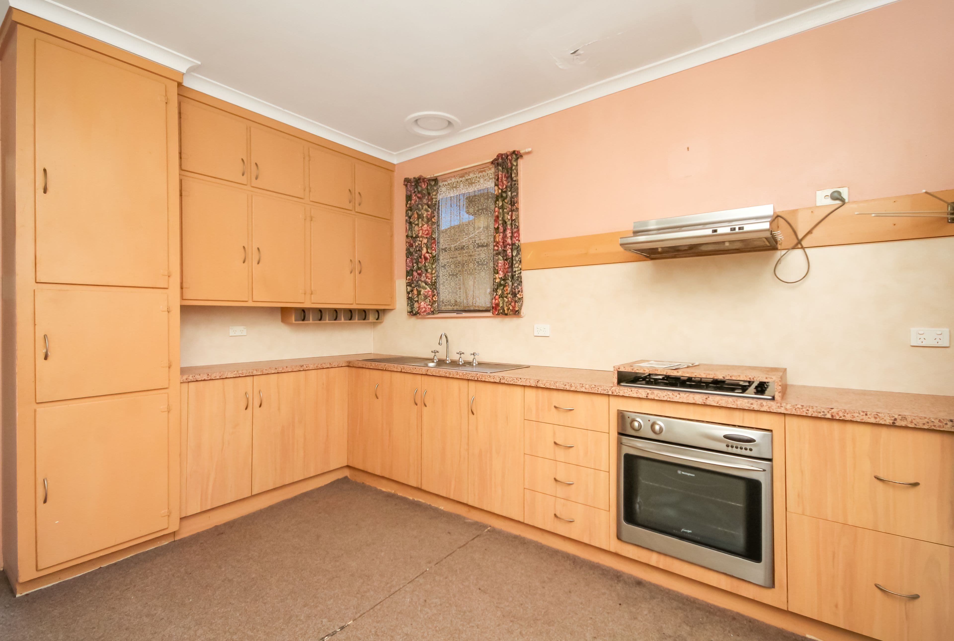 22 Winifred Street, Horsham VIC 3400, Horsham - Thumbnail 2